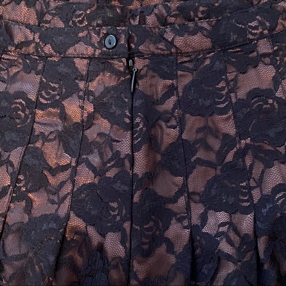 Vintage Vertigo Lace Skirt - NWT - Picture 4 of 5